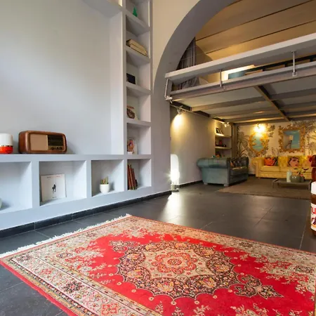 Trastevere Loft Apartment *